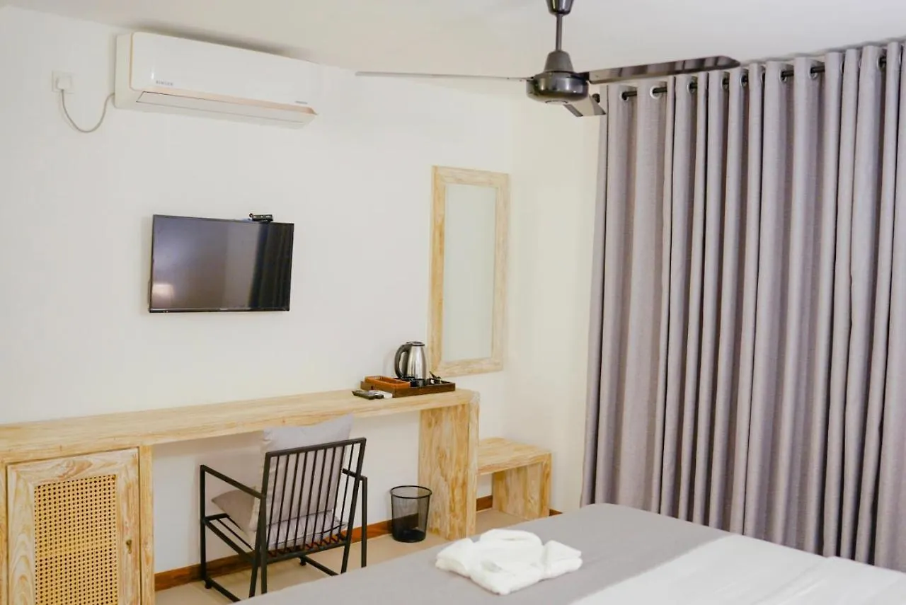 Chariot Square Hotel Kandy 0*,